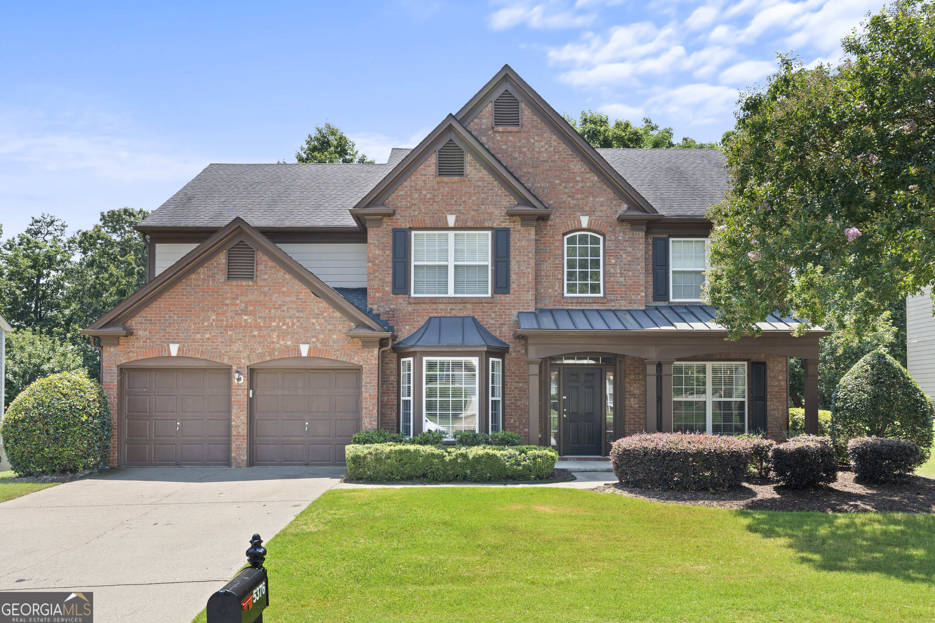 Property Photo: 5376 Amberden Hall Drive GA 30024
