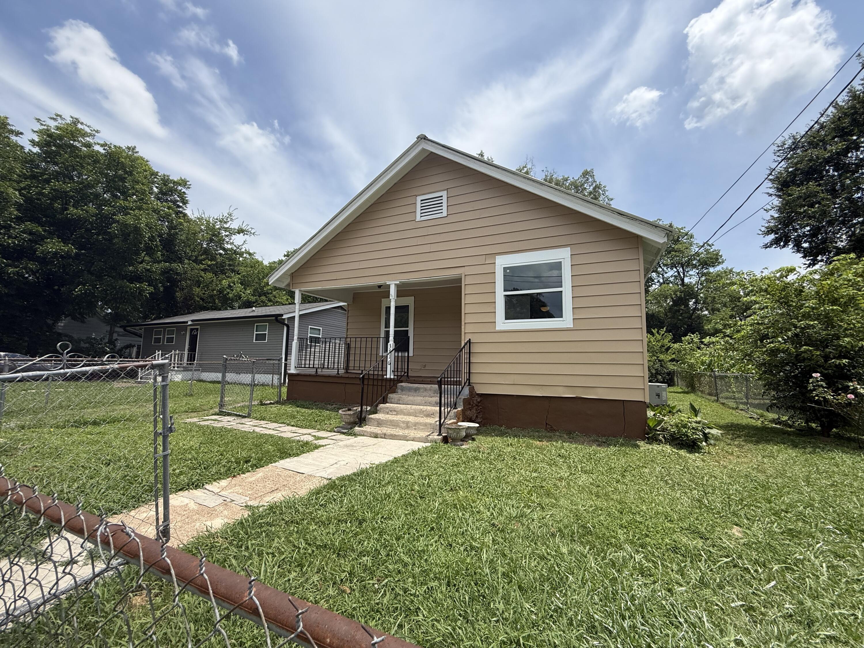 Property Photo: 3716 5th Avenue TN 37407