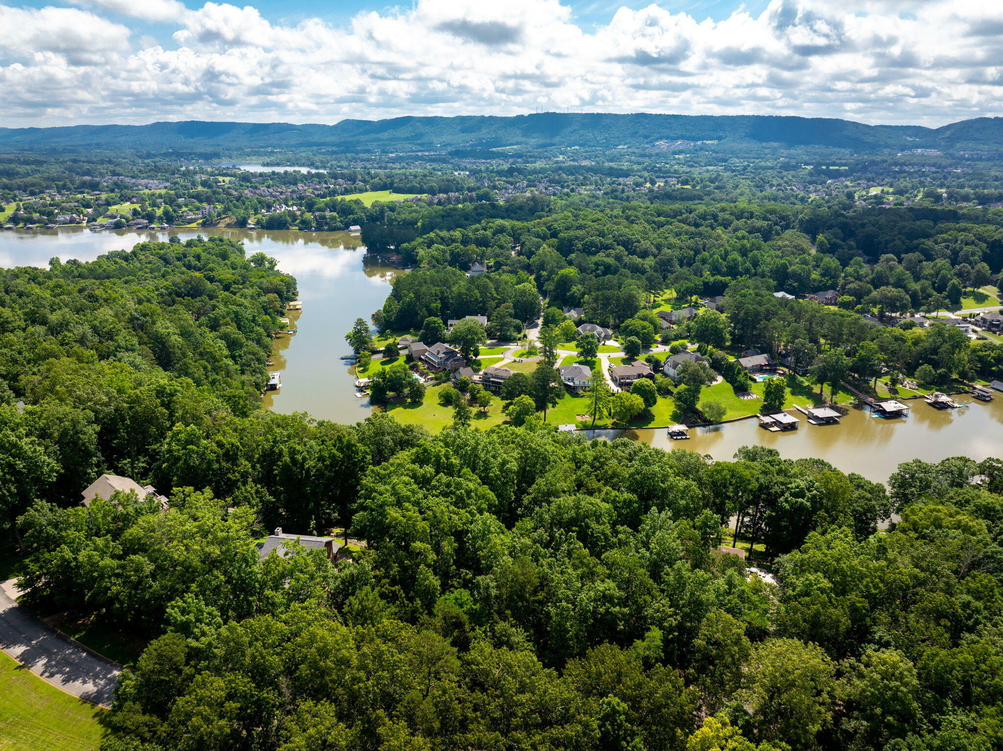 Property Photo: 7306 Creek Ridge Drive TN 37341