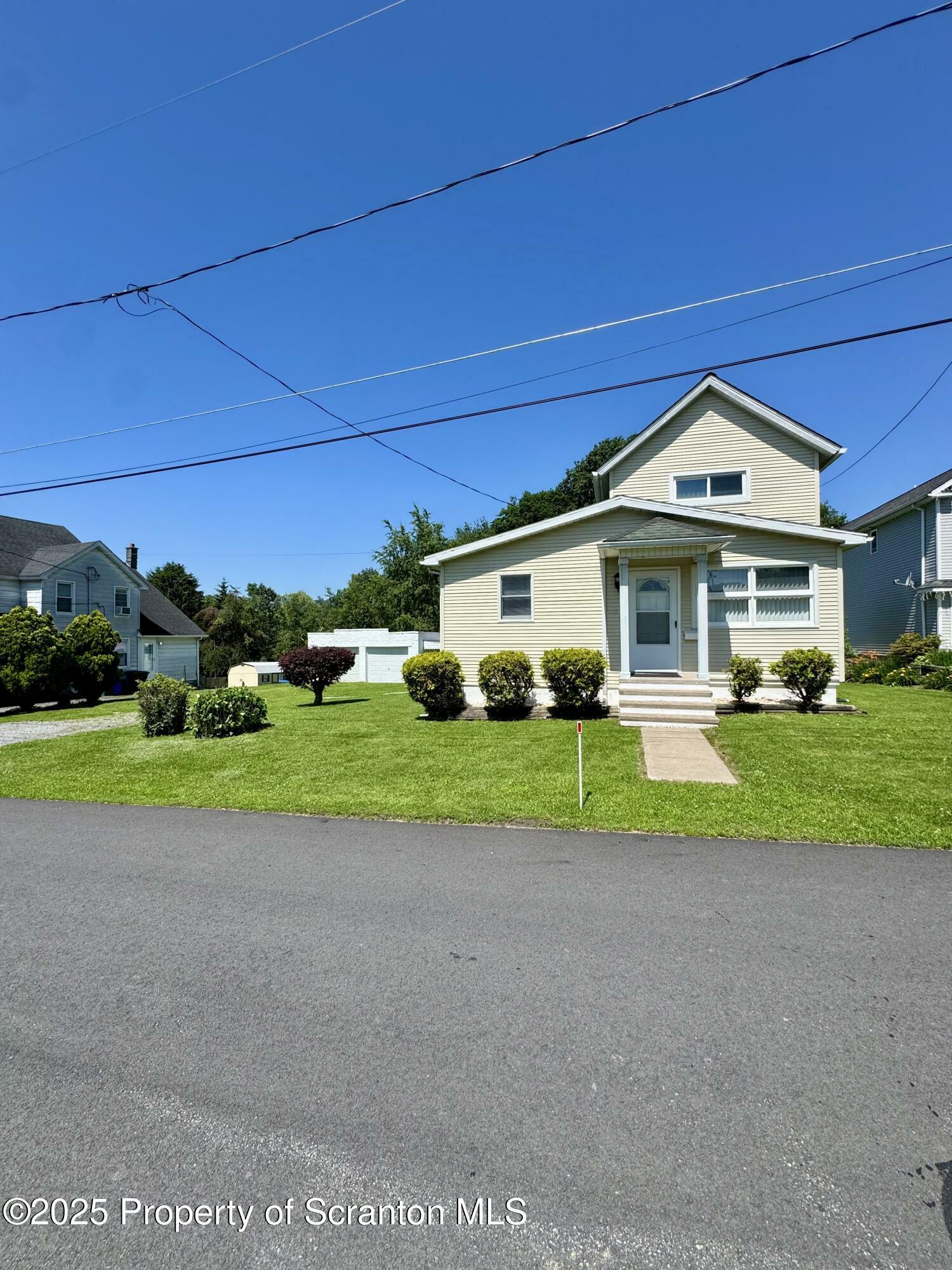 Property Photo:  633 Thomas Street  PA 18403 