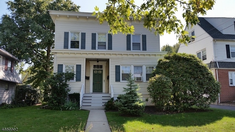 Property Photo: 40 Beach St 2R NJ 07003