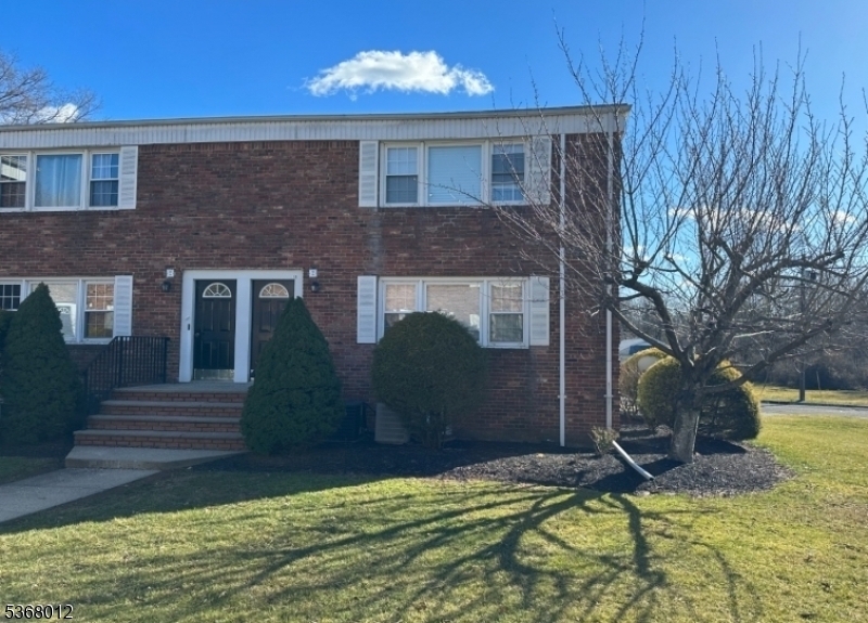 18 Dartmouth Ave 1A  Bridgewater Twp. NJ 08807 photo