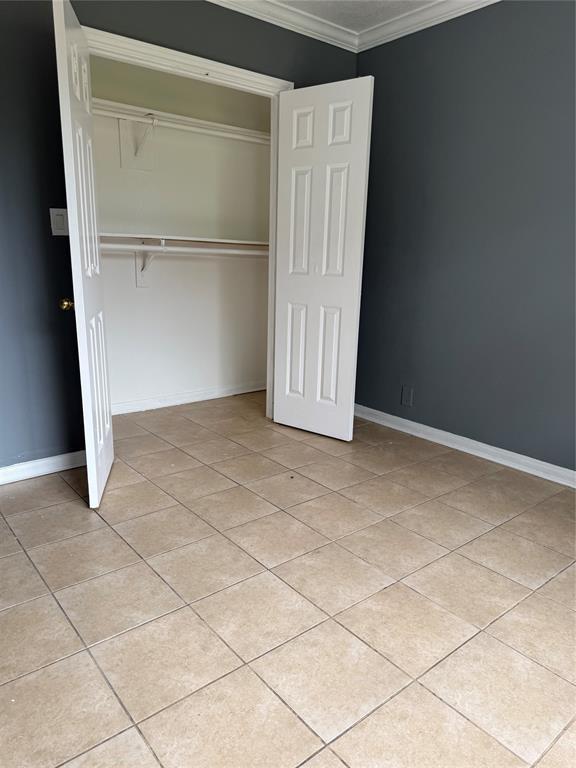 Property Photo:  1414 East Avenue 4  TX 77493 