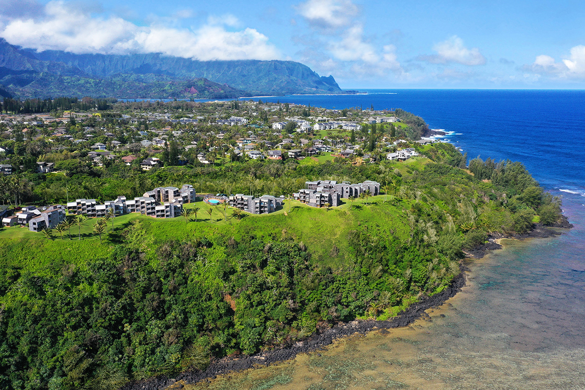 Property Photo:  3700 Kamehameha Rd H5  HI 96722 