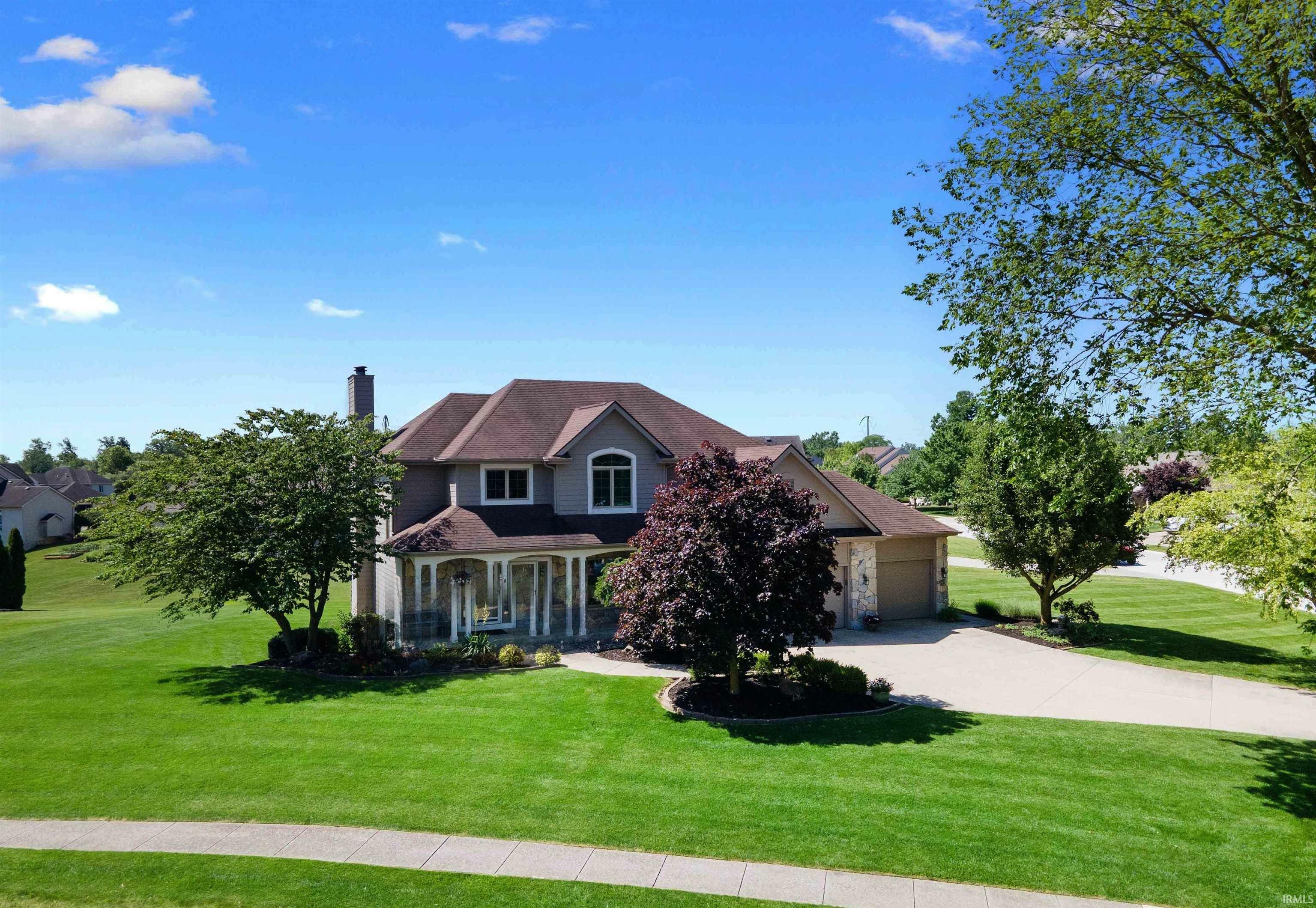 Property Photo:  1106 Woodland Xing  IN 46825 