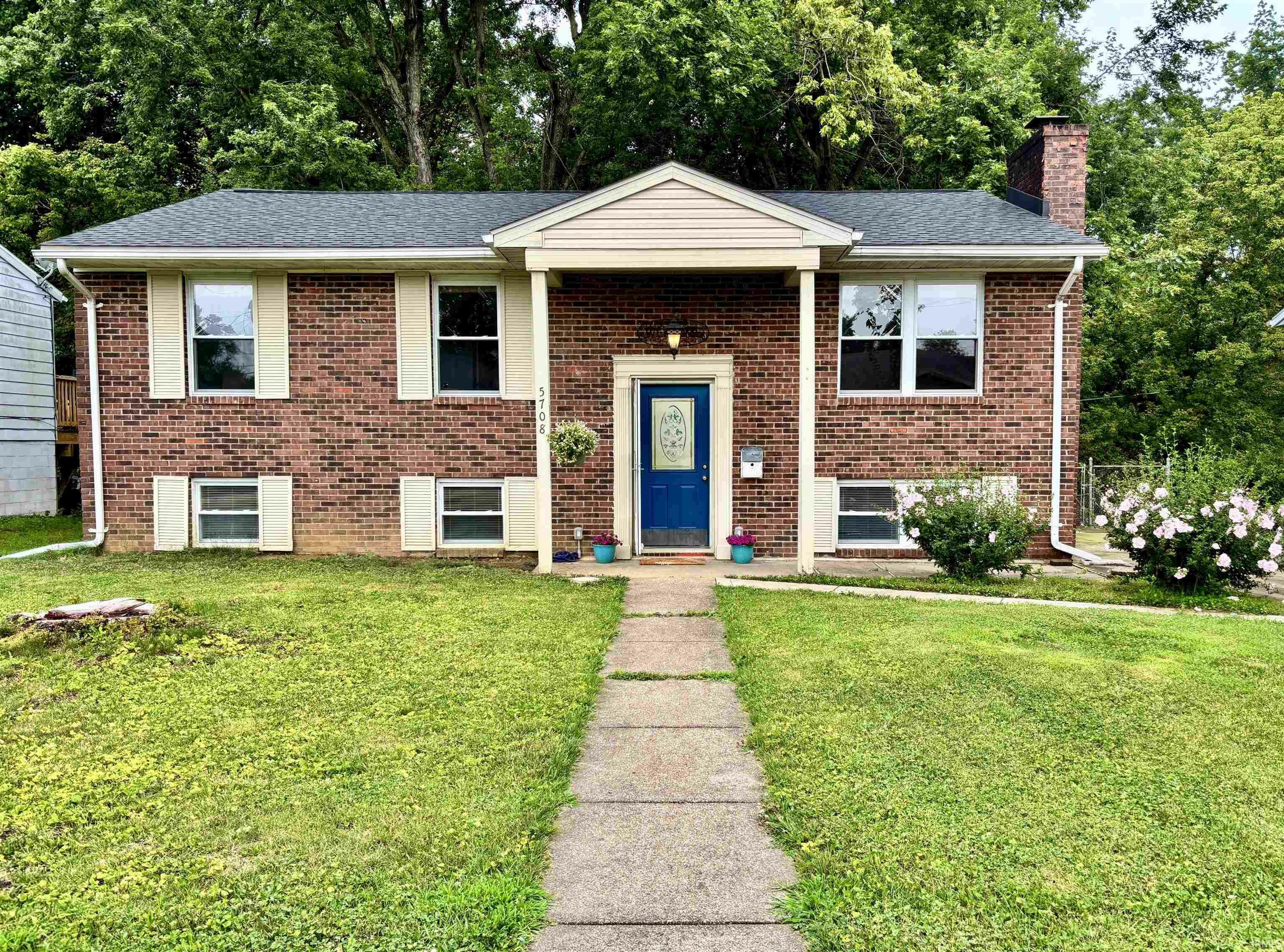 5708 Berry Lane  Evansville IN 47710 photo