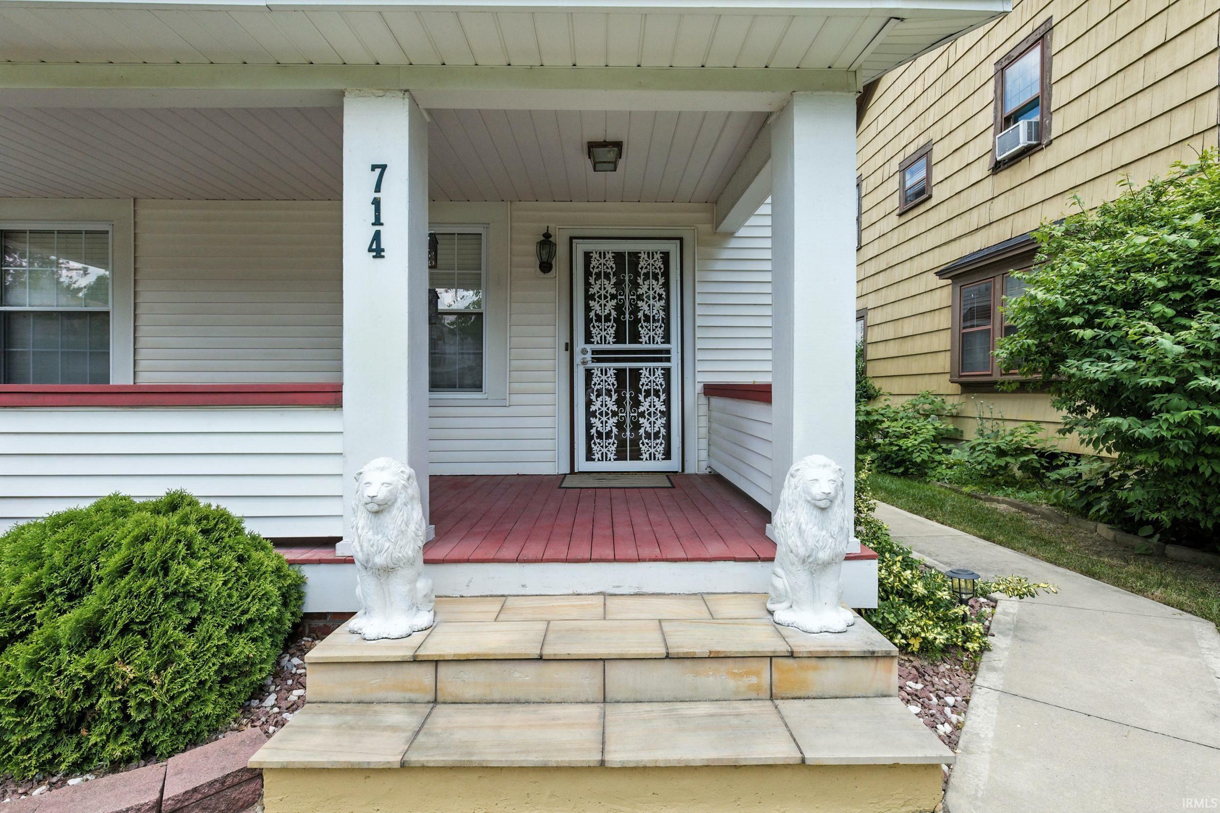 Property Photo: 714 W Wildwood Avenue IN 46807