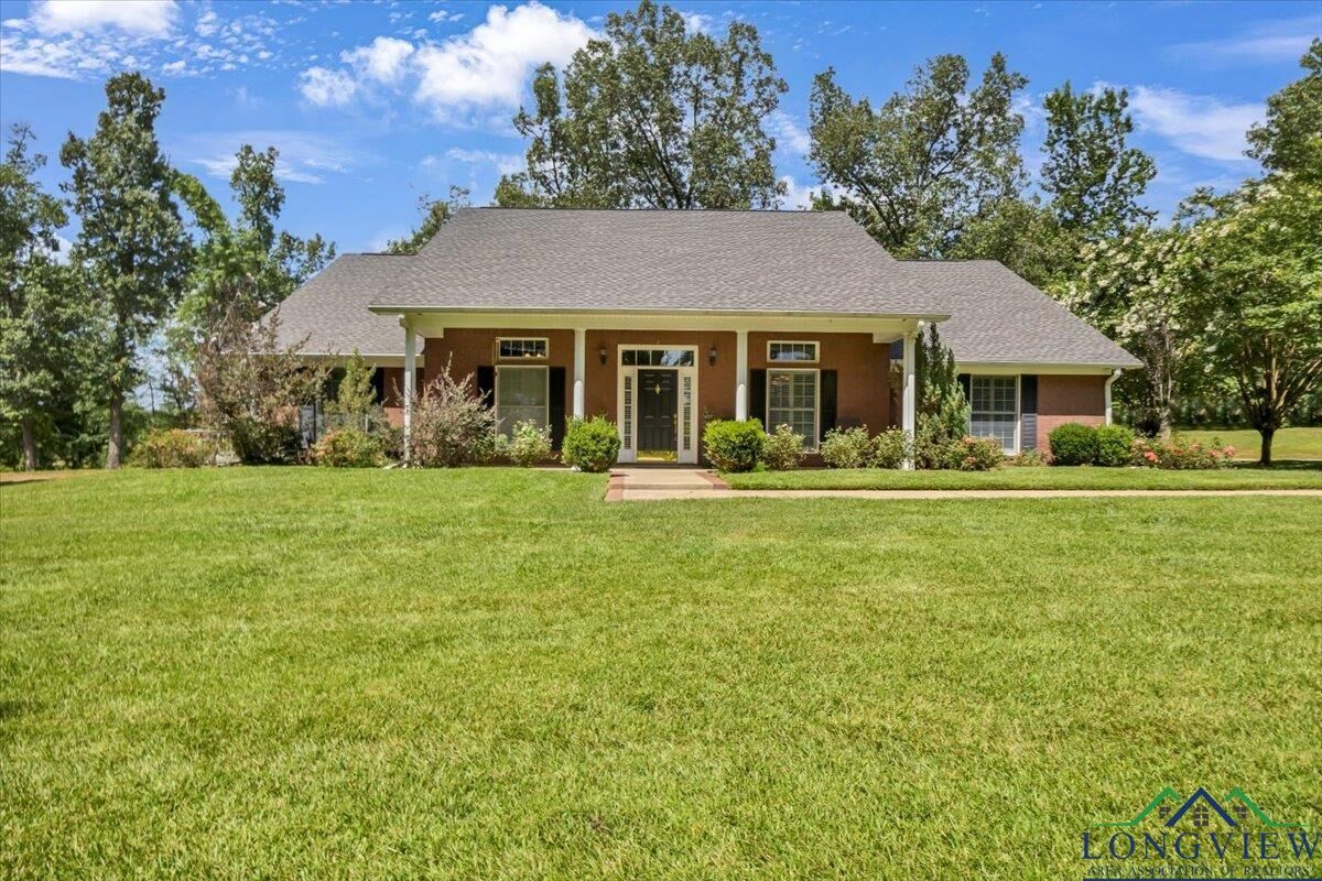 Property Photo: 15811 S US Hwy 259 TX 75681