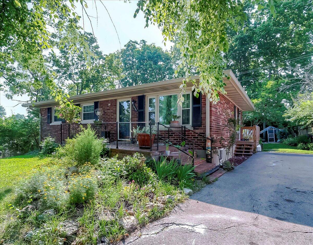 2437 Butternut Hill Court  Lexington KY 40509 photo