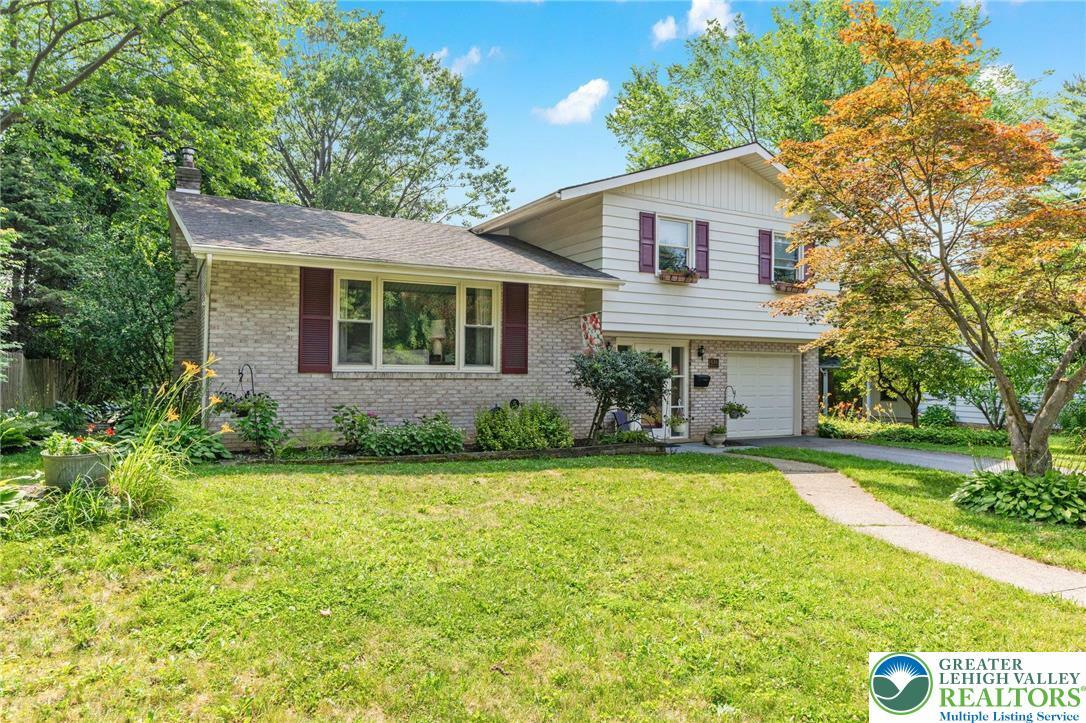 Property Photo: 426 N Broad Street PA 18104