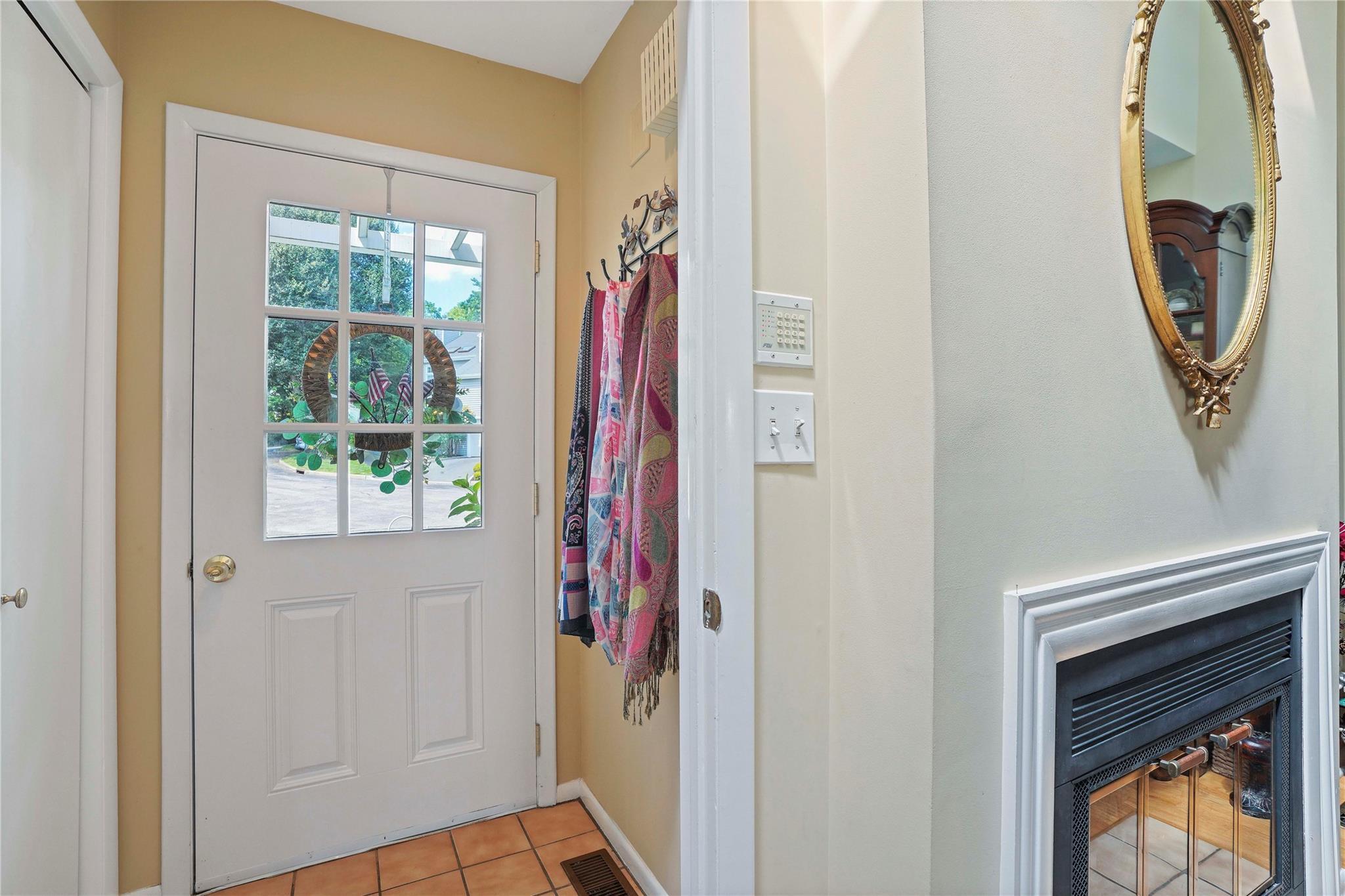 Property Photo: 9 Pinewood Circle NY 10603