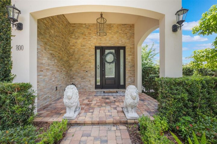 Property Photo:  800 Hamilton Place Court  FL 32789