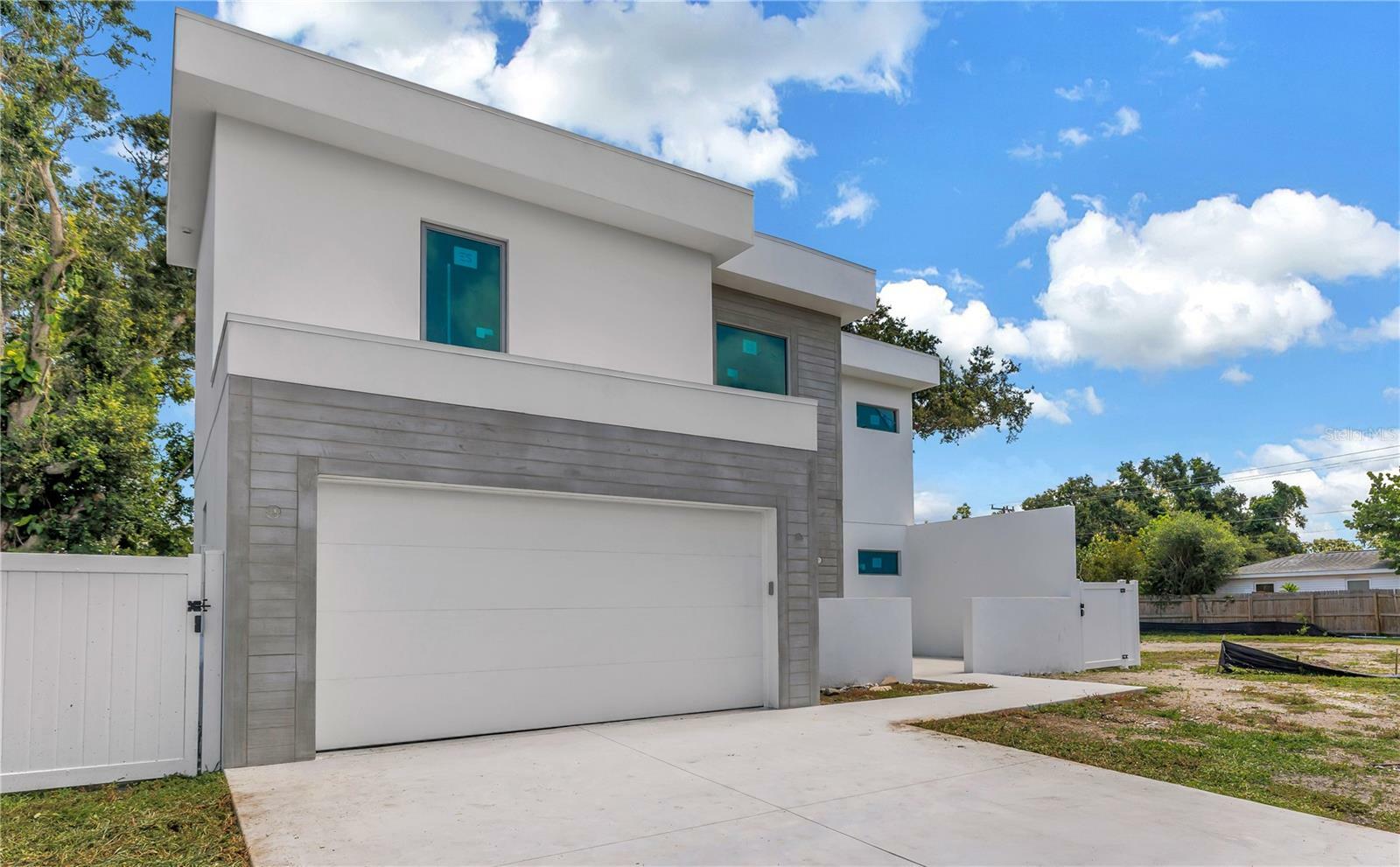 Property Photo: 2065 Goldenrod Street FL 34239