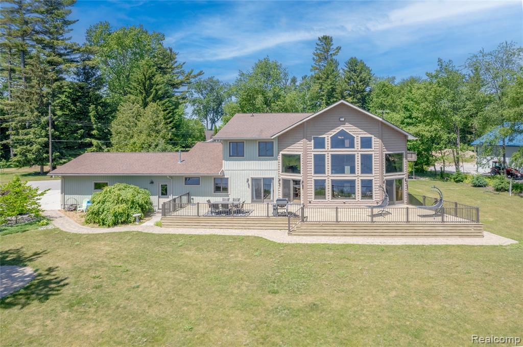 Property Photo: 1083 S Lakeshore Road MI 48441 8906
