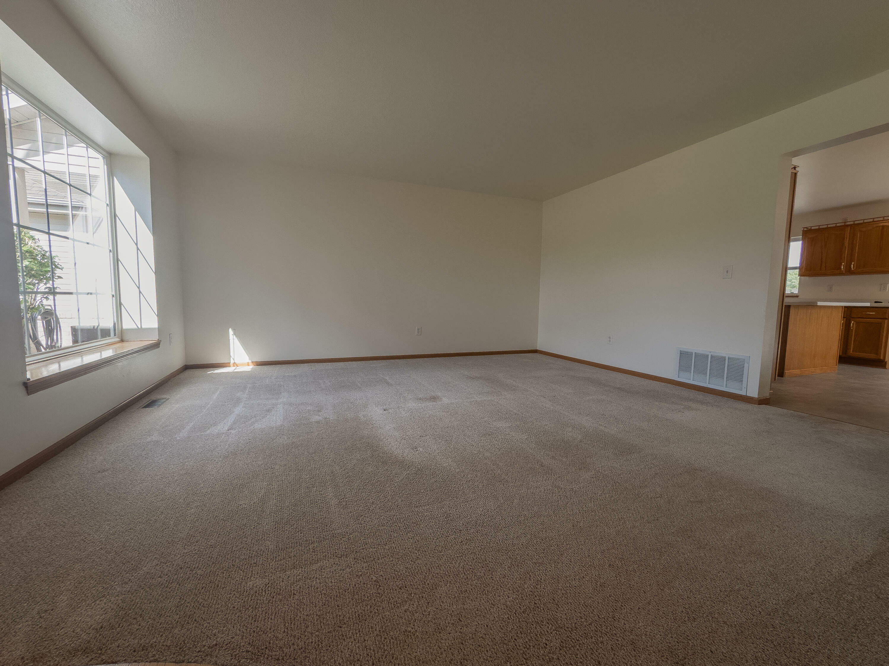 Property Photo:  49 E Sedgemeadow St  WI 53121 