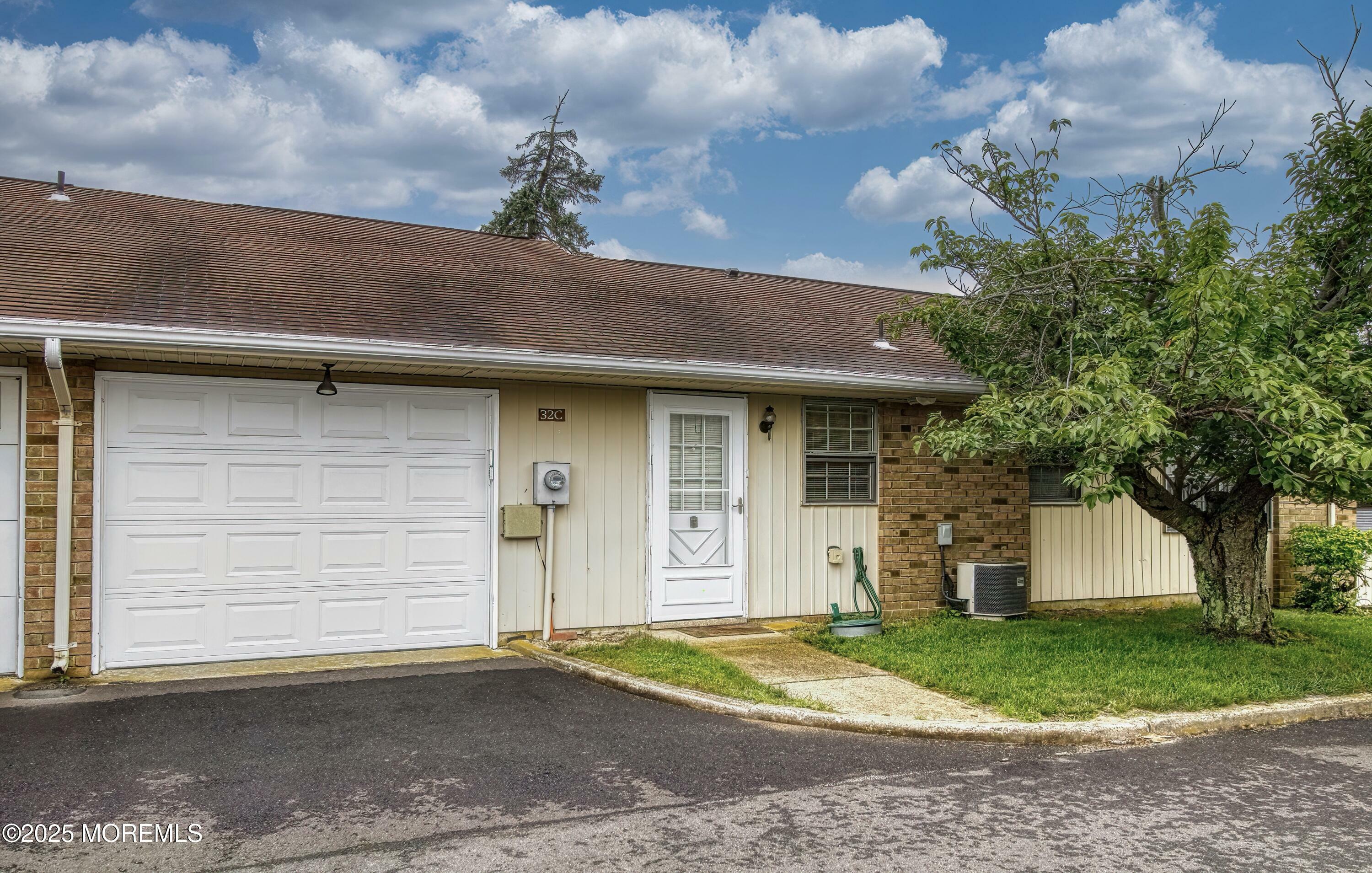 Property Photo: 32C Yorkshire Court NJ 08759