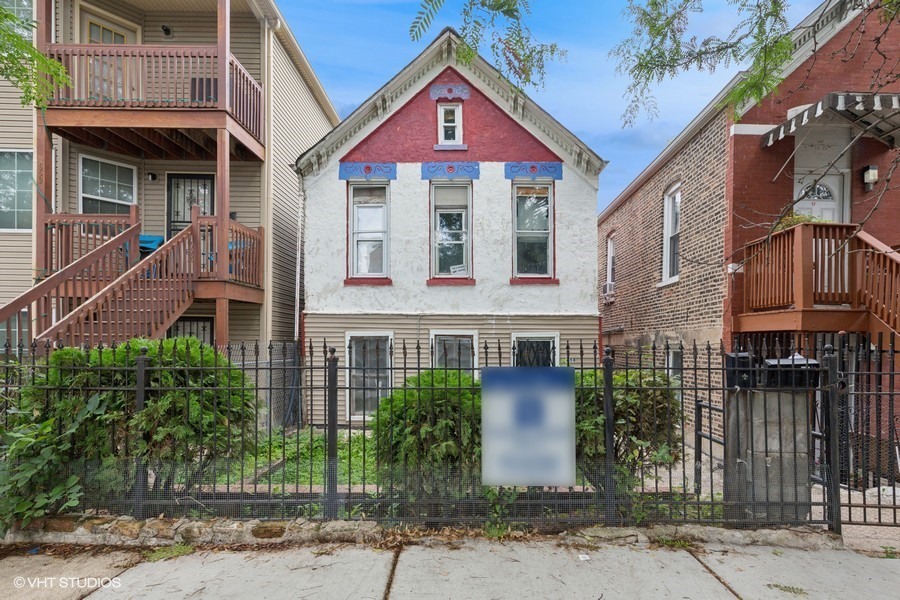 2848 W 25th Street  Chicago IL 60623 photo