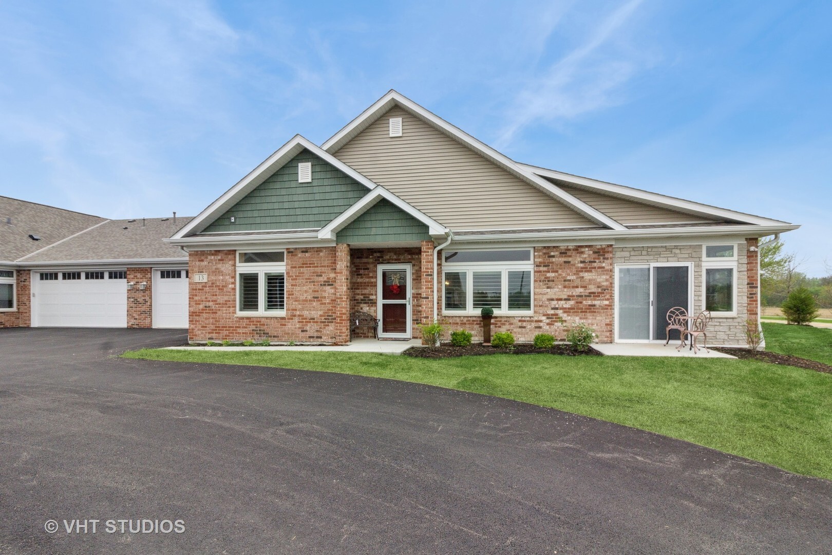 13 Briden Lane 13  Sycamore IL 60178 photo