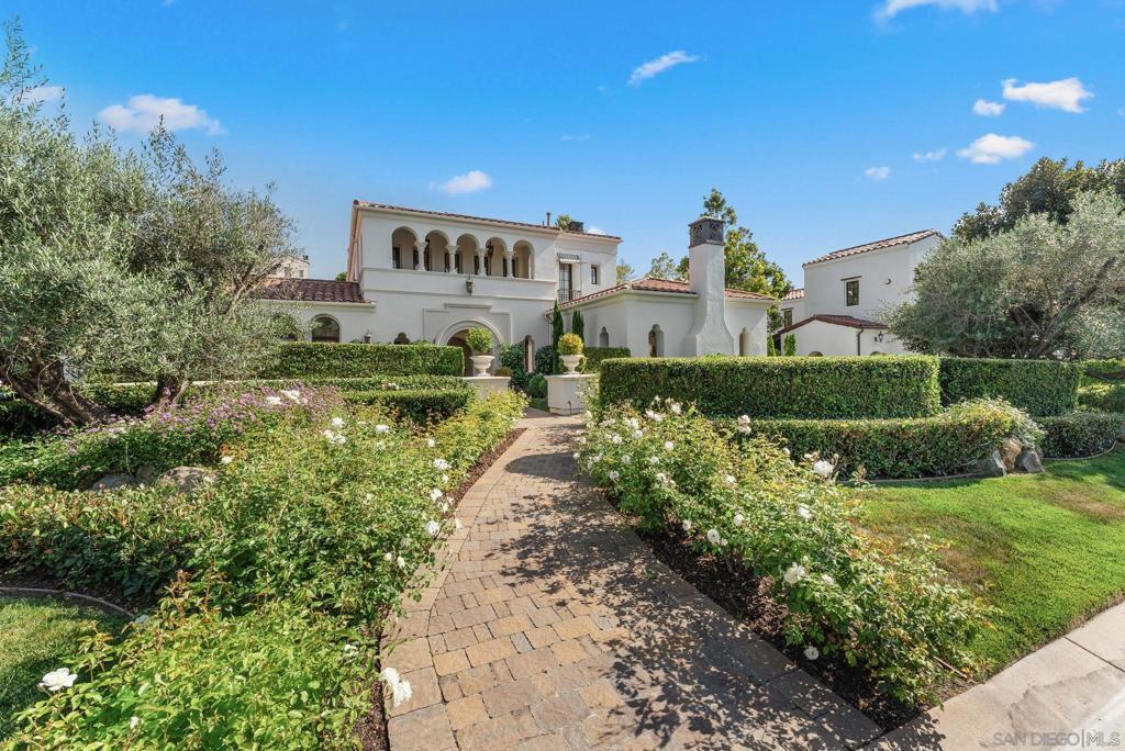 Property Photo: 8282 Top O The Morning Way CA 92127