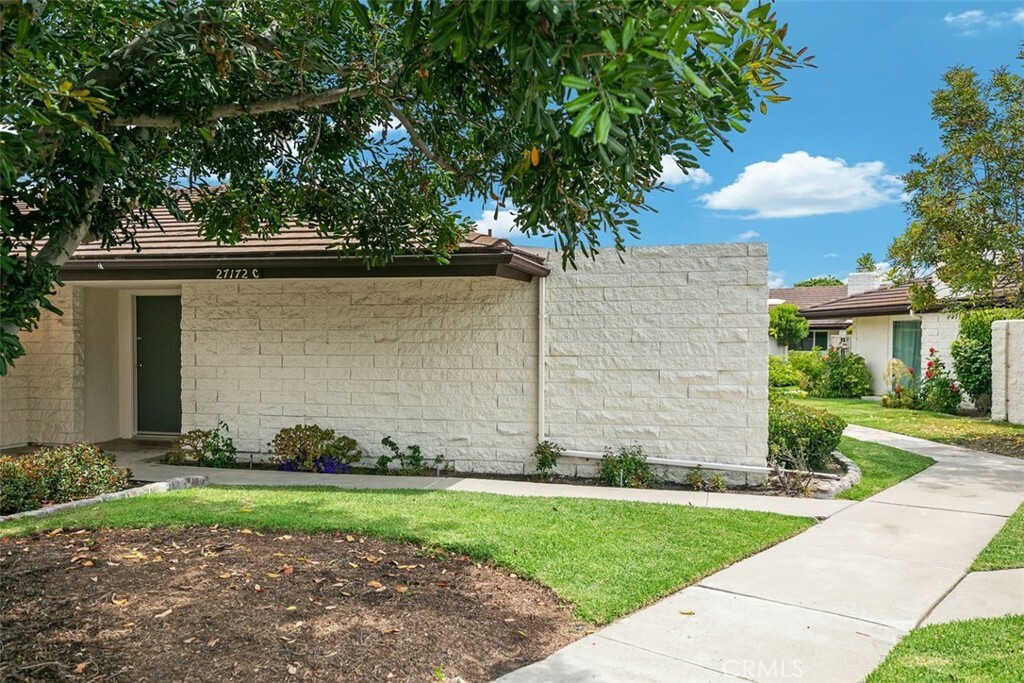 Property Photo: 27172 Paseo Burladero C CA 92675