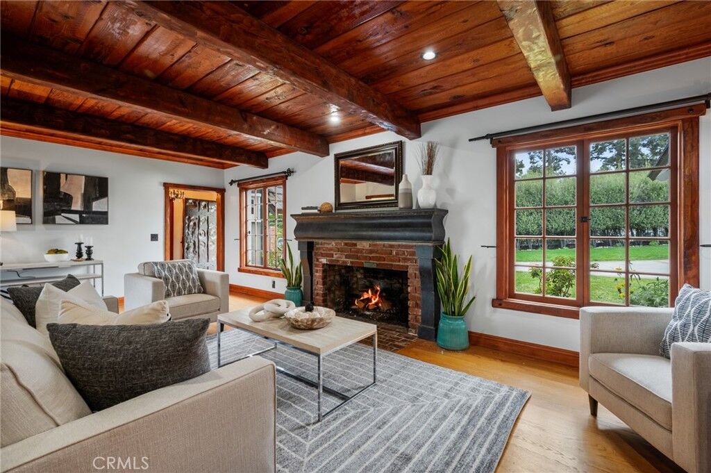 Property Photo: 2501 Novato Place CA 90274