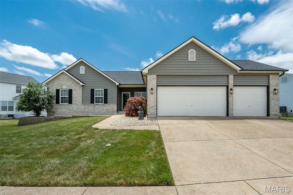 Property Photo: 110 Creekside Trail MO 63010