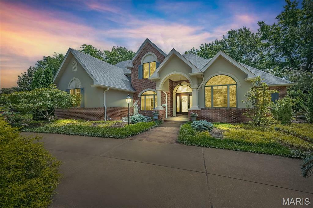 Property Photo: 718 River Hills Drive MO 63026