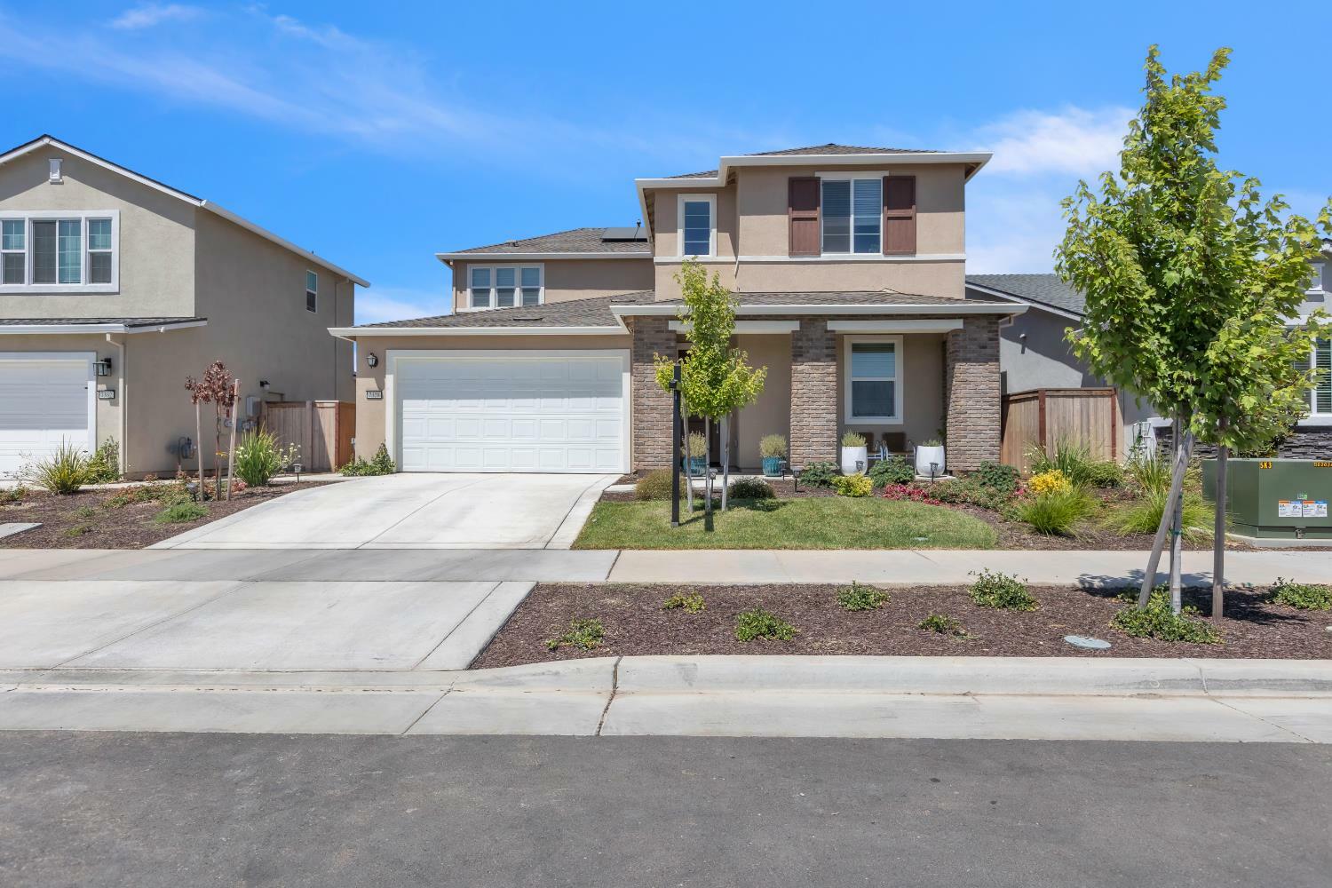 Property Photo: 7328 Legran Drive CA 95829