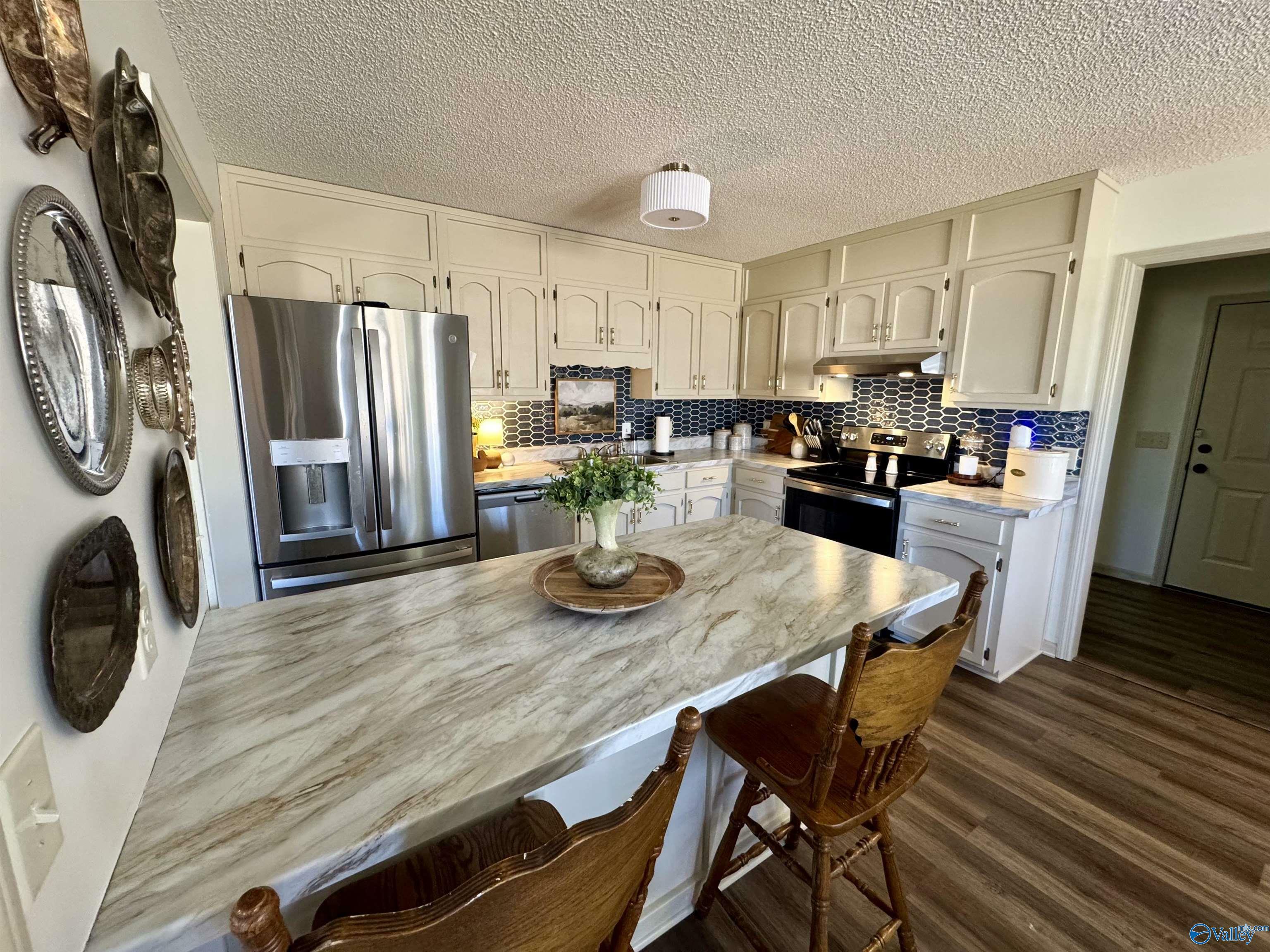 Property Photo: 112 Brenna Lane AL 35750
