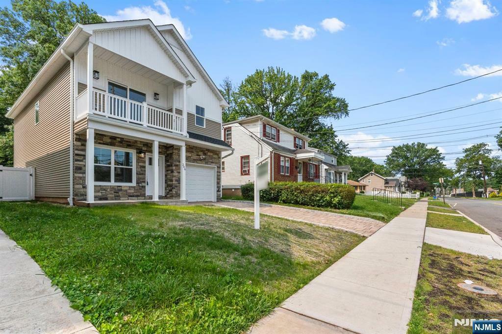 206 E 9th Avenue  Roselle NJ 07203 photo