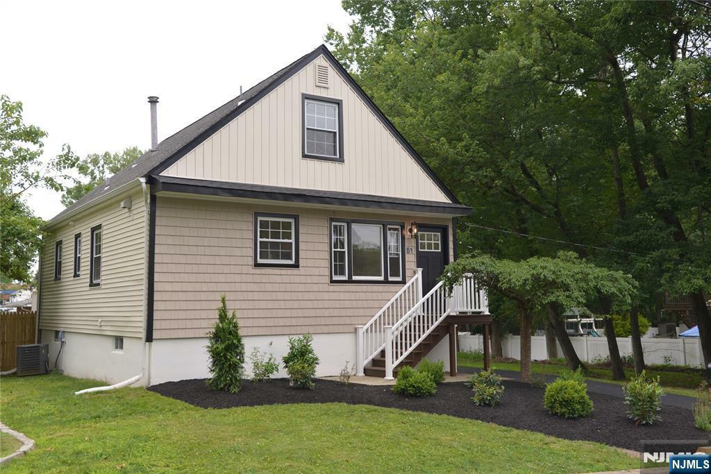 51 Westwood Boulevard  Westwood NJ 07675 photo