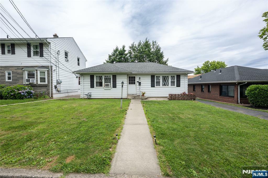 7 Clark Street  Lodi NJ 07644 photo