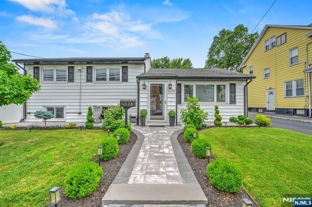 1174-1180 Magie Avenue  Elizabeth NJ 07208 photo