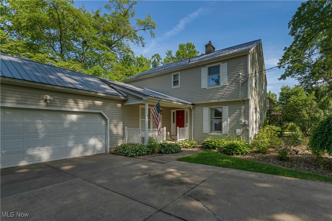 Property Photo: 5772 Sampson Drive OH 44420
