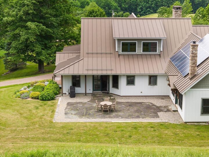 Property Photo:  1201 Common Road  VT 05673 