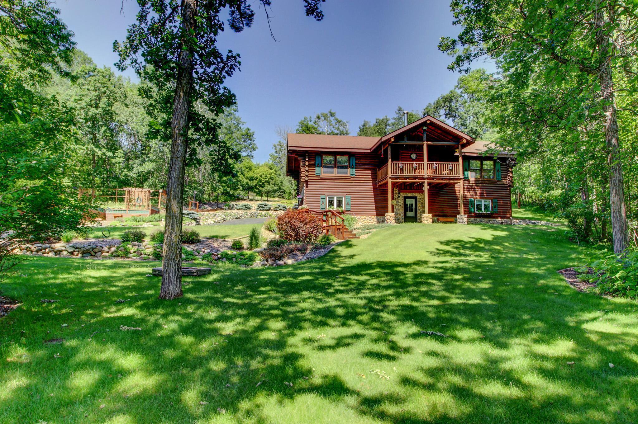 Property Photo: 28395 Far North Drive MN 56467