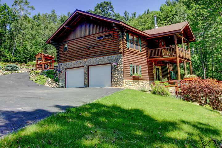 Property Photo: 28395 Far North Drive MN 56467