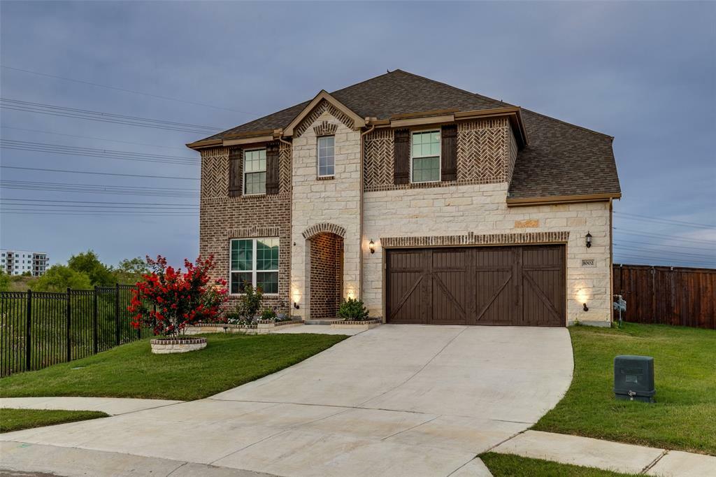 Property Photo:  1002 Lakebend Court  TX 75010 