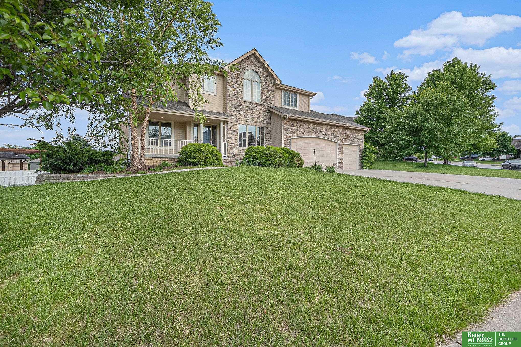 Property Photo:  2231 Crystal Creek Drive  NE 68046 