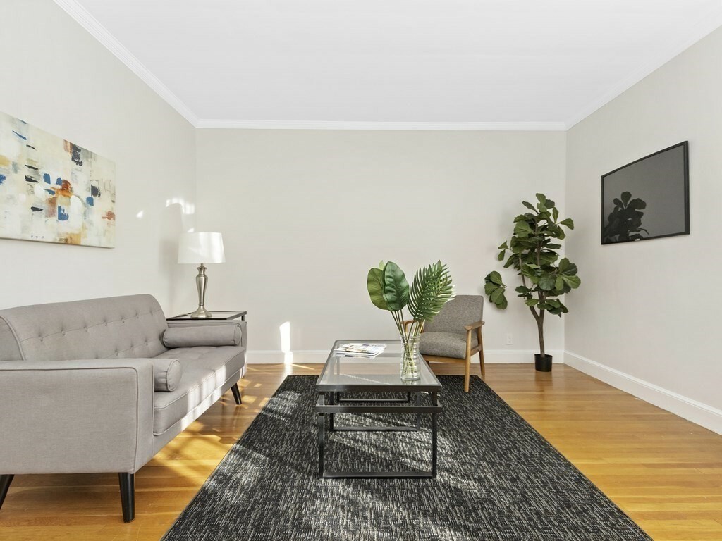 Property Photo: 114 Park St 3 MA 02446