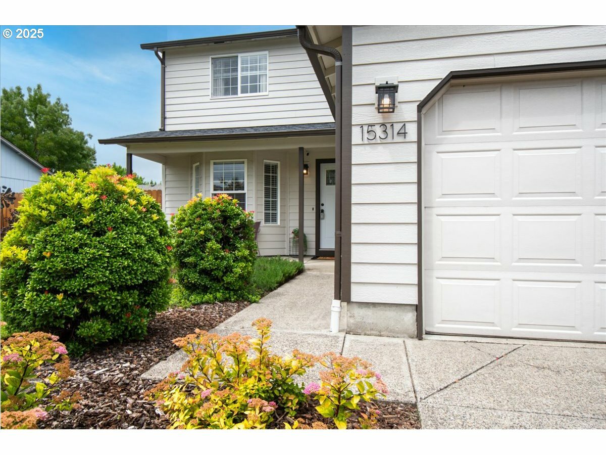 Property Photo:  15314 NE 88th St  WA 98682 