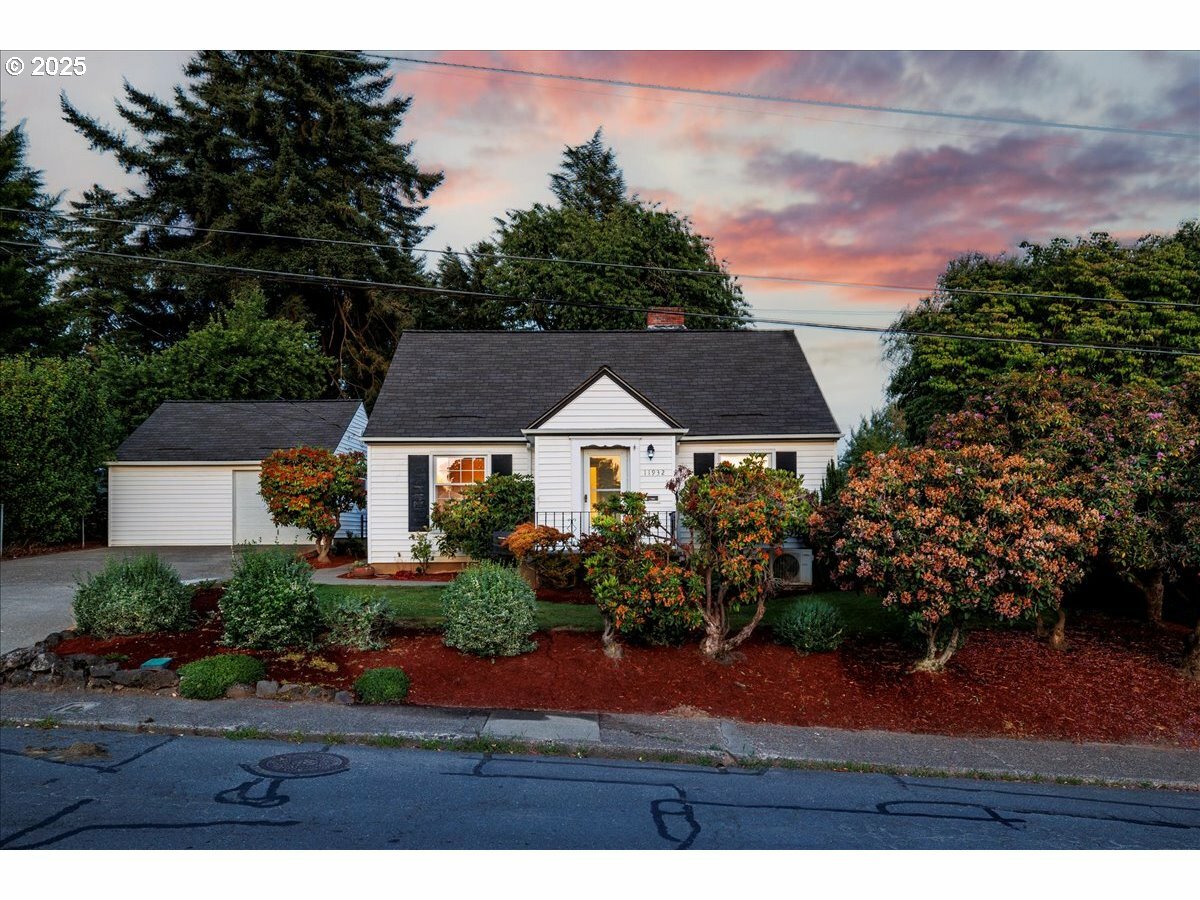 11932 SE 34th Ave  Milwaukie OR 97222 photo