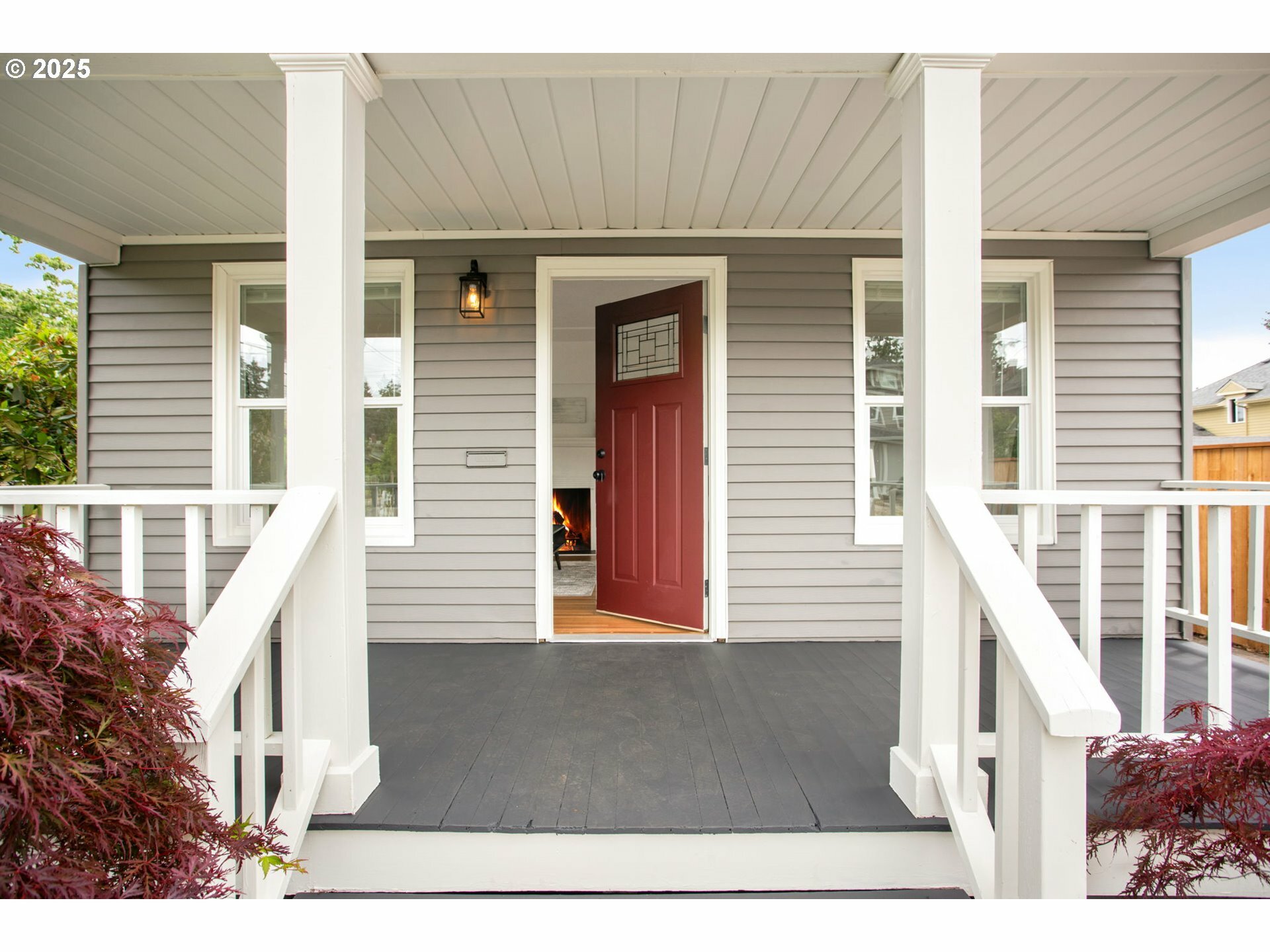 Property Photo:  5906 SE 77th Ave  OR 97206 