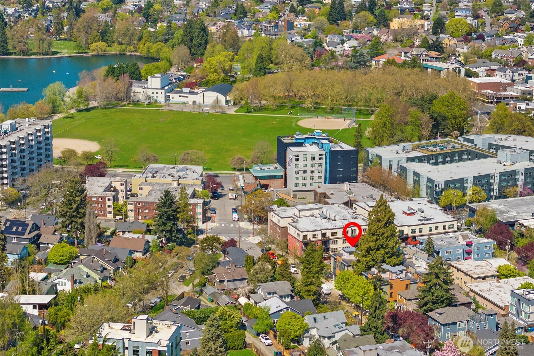 Property Photo: 6544 A Latona Avenue NE WA 98115