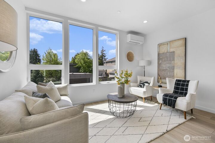 Property Photo:  8825 C  Wallingford Avenue N  WA 98103 