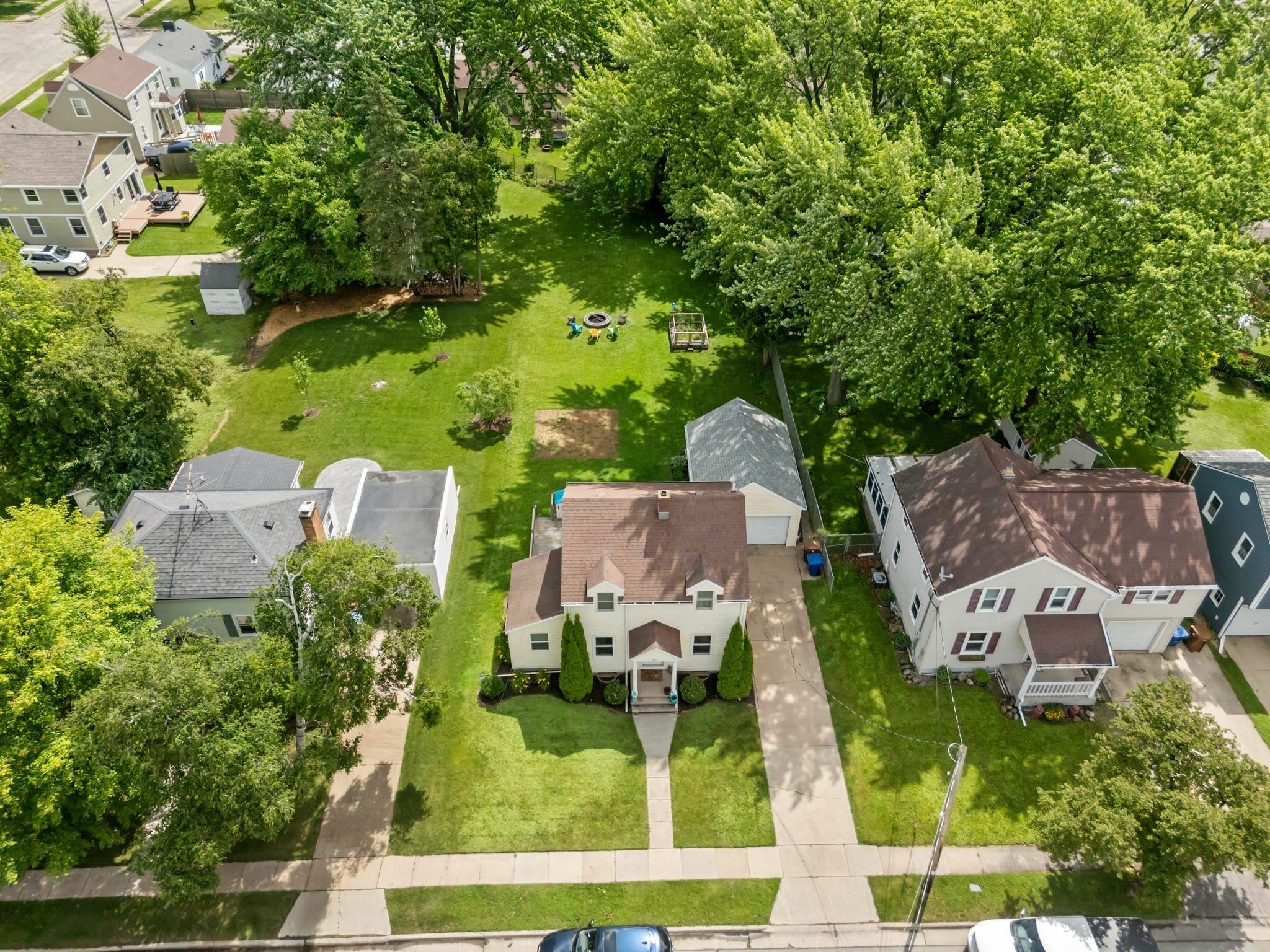 Property Photo:  617 London Street  WI 54952 