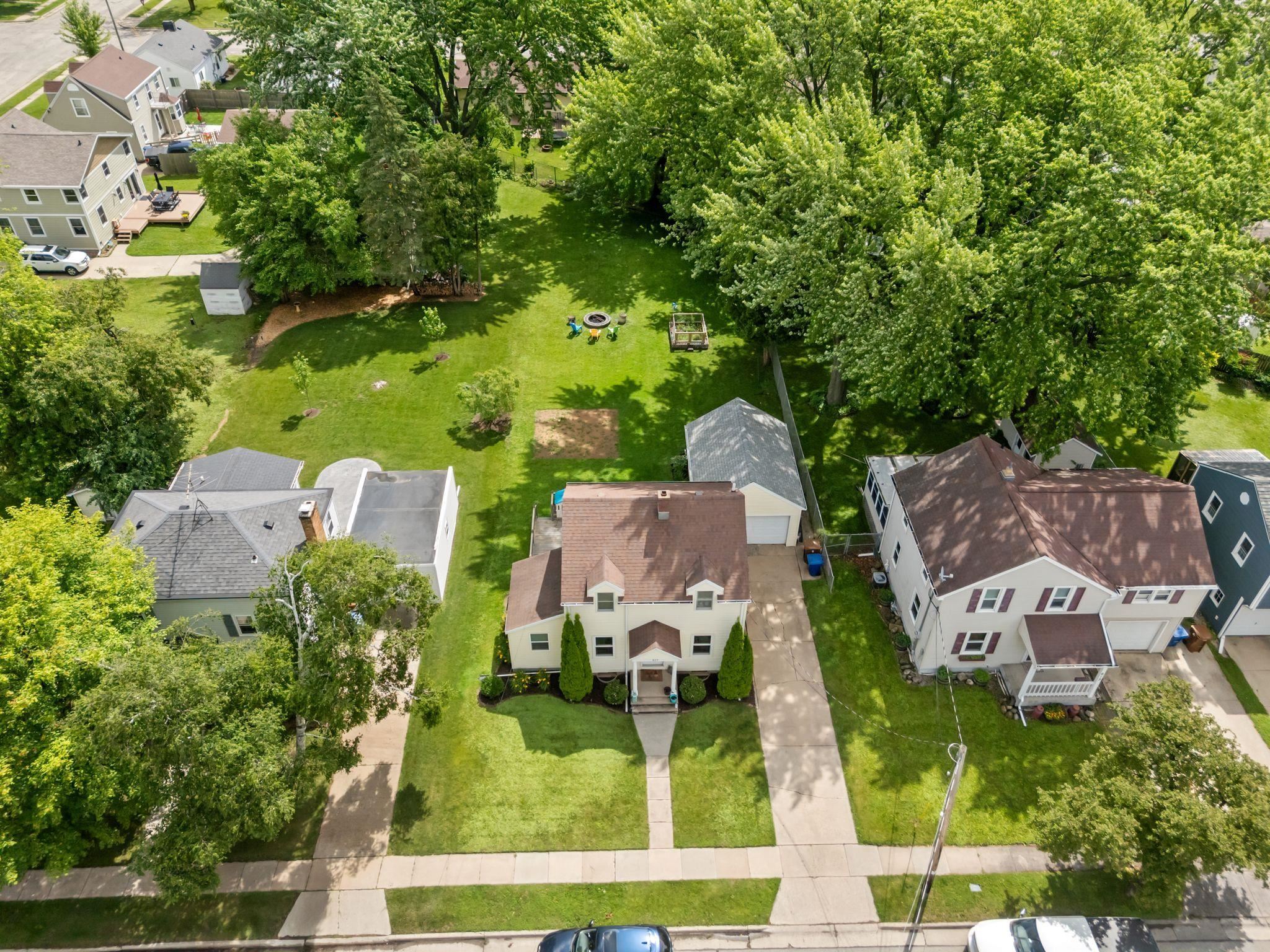 Property Photo: 617 London Street WI 54952