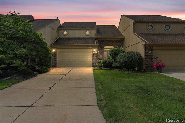 Property Photo: 2137 Crystal Drive MI 48309