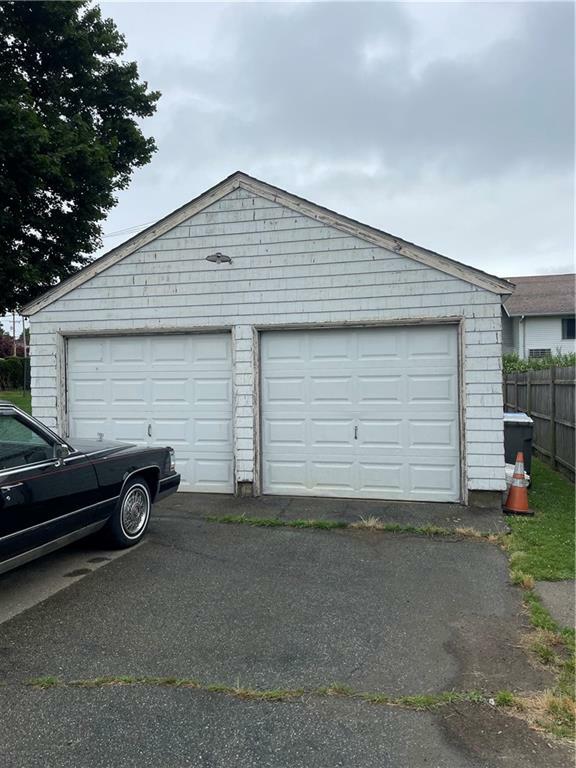 Property Photo:  14 Forest Avenue  RI 02842 