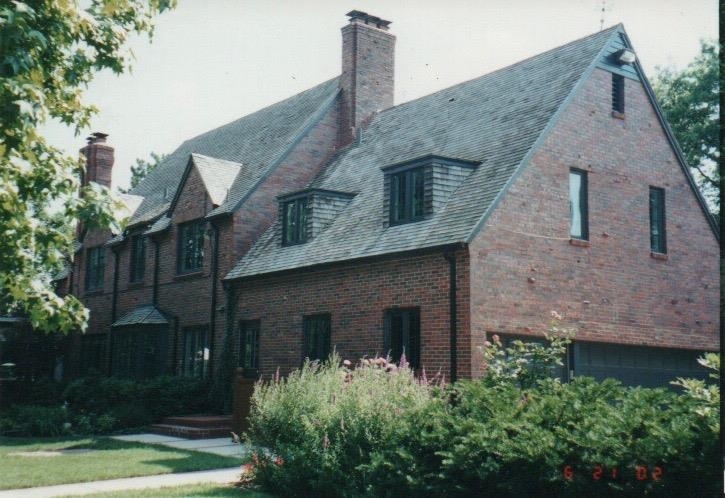 Property Photo: 48 S Mission Rd KS 67207